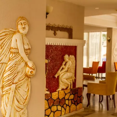 Otel Letoon 3*